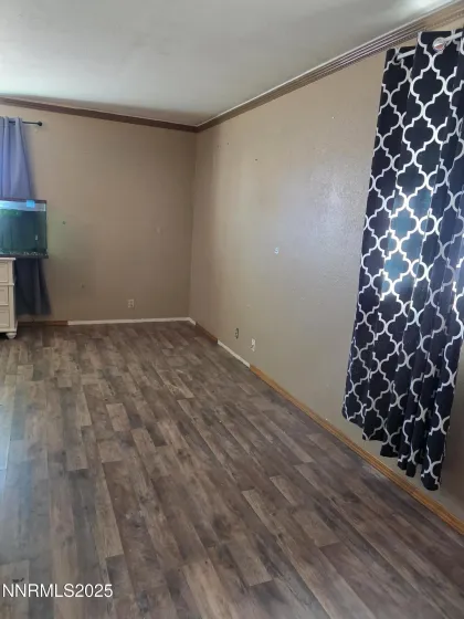 455 Connely, Hawthorne, Nevada 89415, 4 Bedrooms Bedrooms, ,2 BathroomsBathrooms,Residential,Residential,Connely,250058915