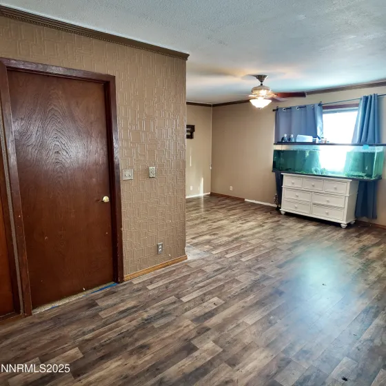 455 Connely, Hawthorne, Nevada 89415, 4 Bedrooms Bedrooms, ,2 BathroomsBathrooms,Residential,Residential,Connely,250058915