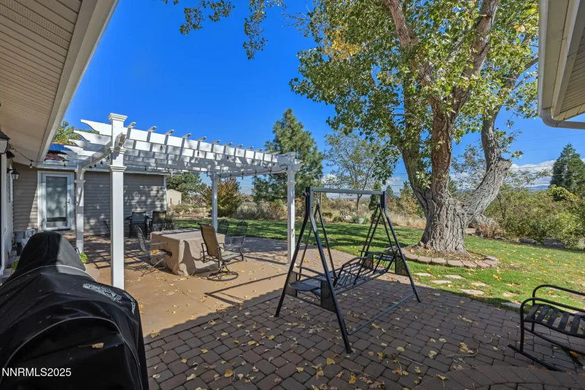 5595 Goldenrod, Reno, Nevada 89511, 5 Bedrooms Bedrooms, ,3 BathroomsBathrooms,Residential,Residential,Goldenrod,250058921