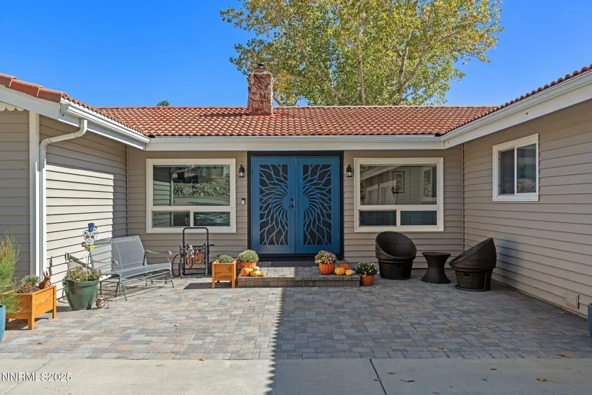 5595 Goldenrod, Reno, Nevada 89511, 5 Bedrooms Bedrooms, ,3 BathroomsBathrooms,Residential,Residential,Goldenrod,250058921