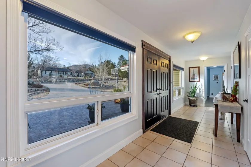 5595 Goldenrod, Reno, Nevada 89511, 5 Bedrooms Bedrooms, ,3 BathroomsBathrooms,Residential,Residential,Goldenrod,250058921