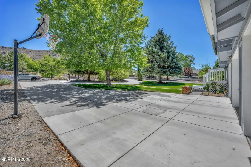 2400 Lompa, Carson City, Nevada 89701, 4 Bedrooms Bedrooms, ,3 BathroomsBathrooms,Residential,Residential,Lompa,250054312