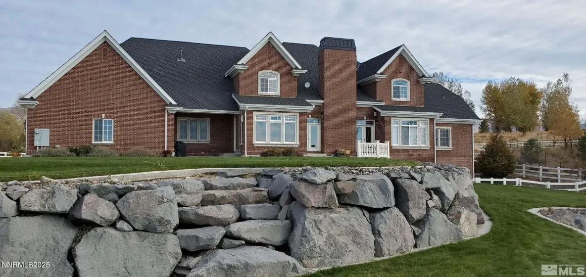 2 Routson Park, Winnemucca, Nevada 89445, 7 Bedrooms Bedrooms, ,5 BathroomsBathrooms,Residential,Residential,Routson Park,250058925