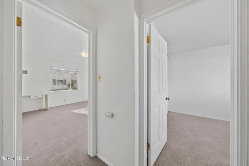 1945 4th, Sparks, Nevada 89431, 2 Bedrooms Bedrooms, ,1 BathroomBathrooms,Residential,Residential,4th,250058938