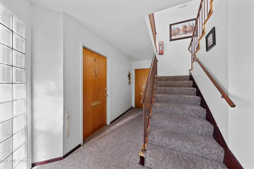 1945 4th, Sparks, Nevada 89431, 2 Bedrooms Bedrooms, ,1 BathroomBathrooms,Residential,Residential,4th,250058938