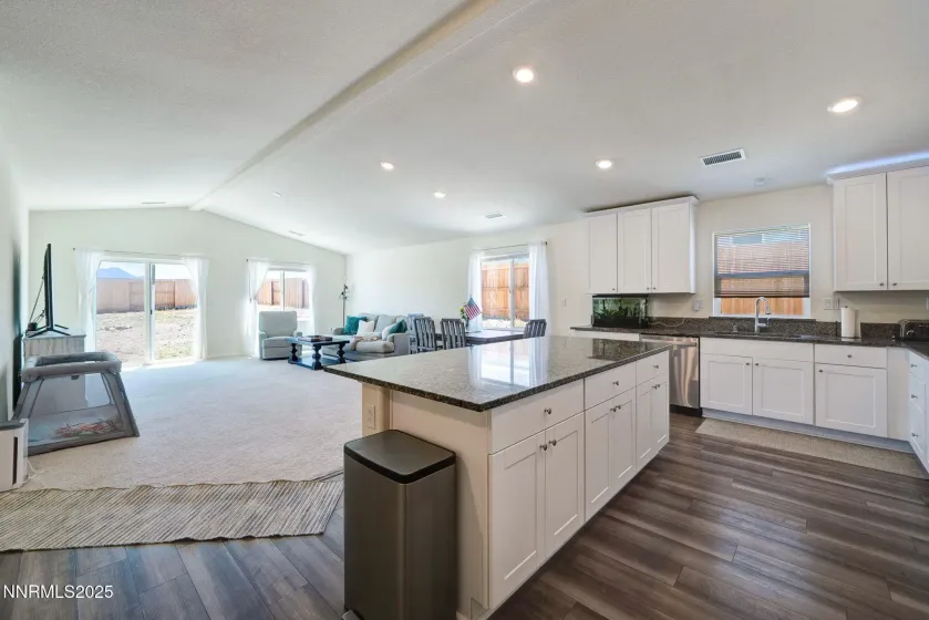 507 Echo Canyon, Dayton, Nevada 89403, 4 Bedrooms Bedrooms, ,2 BathroomsBathrooms,Residential,Residential,Echo Canyon,250058941