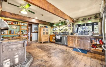 500 Highland, Reno, Nevada 89521, 3 Bedrooms Bedrooms, ,2 BathroomsBathrooms,Residential,Residential,Highland,250058943