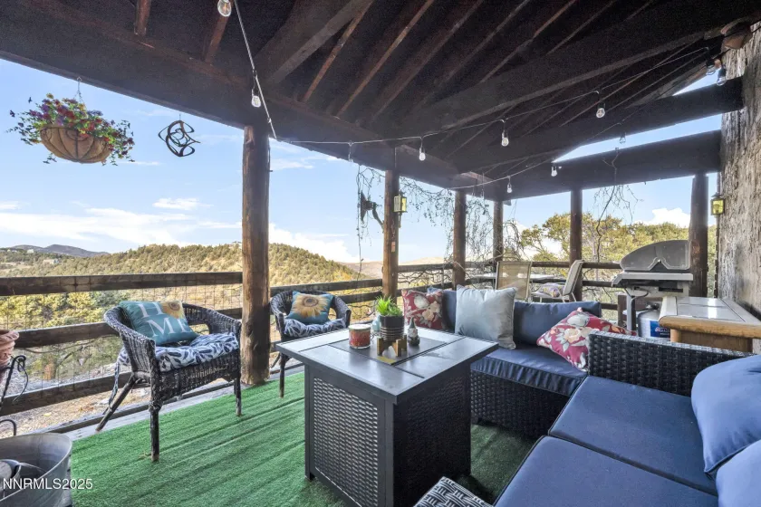 500 Highland, Reno, Nevada 89521, 3 Bedrooms Bedrooms, ,2 BathroomsBathrooms,Residential,Residential,Highland,250058943