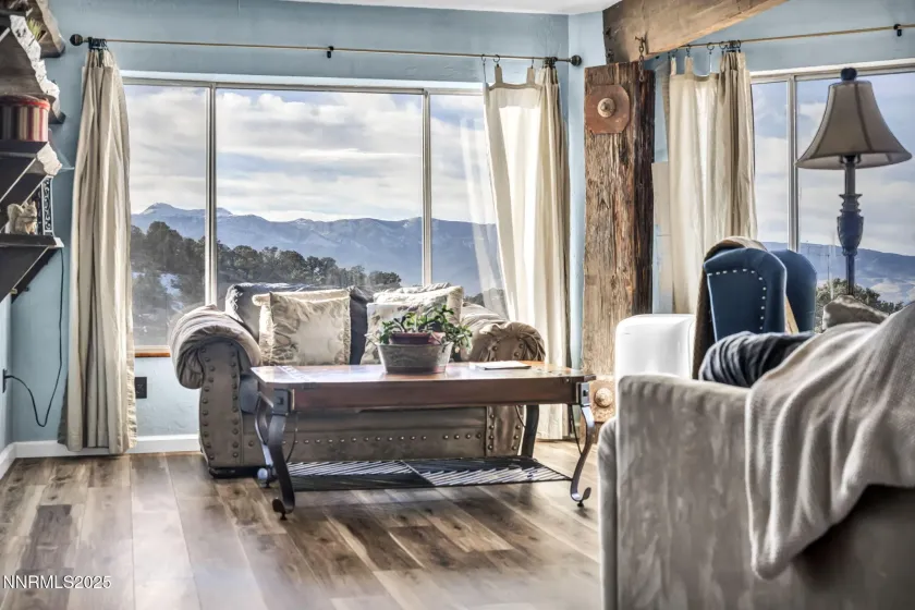 500 Highland, Reno, Nevada 89521, 3 Bedrooms Bedrooms, ,2 BathroomsBathrooms,Residential,Residential,Highland,250058943