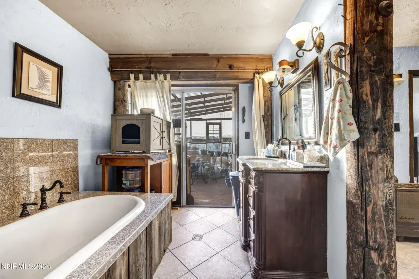 500 Highland, Reno, Nevada 89521, 3 Bedrooms Bedrooms, ,2 BathroomsBathrooms,Residential,Residential,Highland,250058943