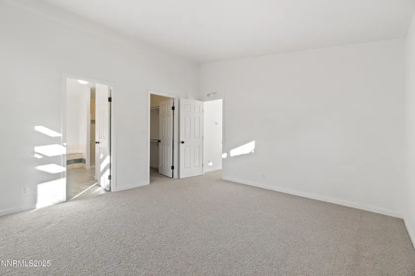 387 Rue De La Rouge, Sparks, Nevada 89434, 3 Bedrooms Bedrooms, ,2 BathroomsBathrooms,Residential,Residential,Rue De La Rouge,250058944