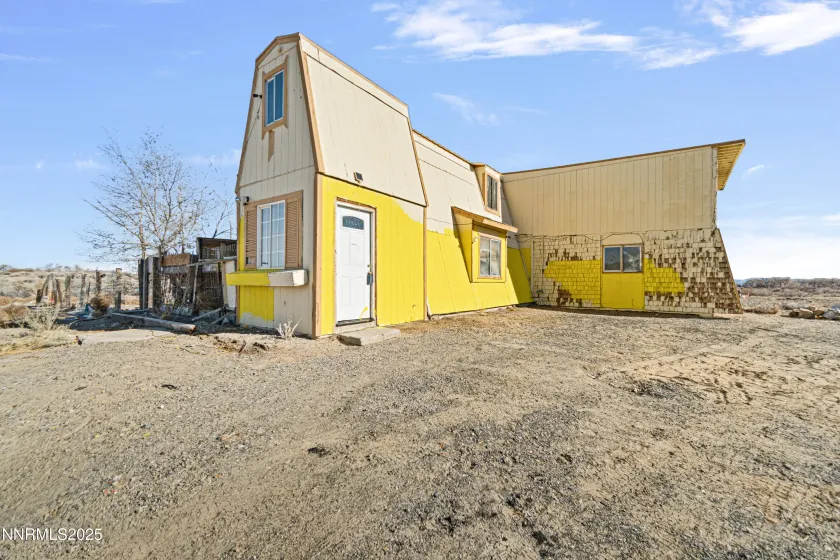 8800 Badger, Silver Springs, Nevada 89429, 3 Bedrooms Bedrooms, ,2 BathroomsBathrooms,Residential,Residential,Badger,250058947