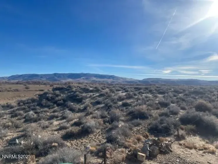 8800 Badger, Silver Springs, Nevada 89429, 3 Bedrooms Bedrooms, ,2 BathroomsBathrooms,Residential,Residential,Badger,250058947