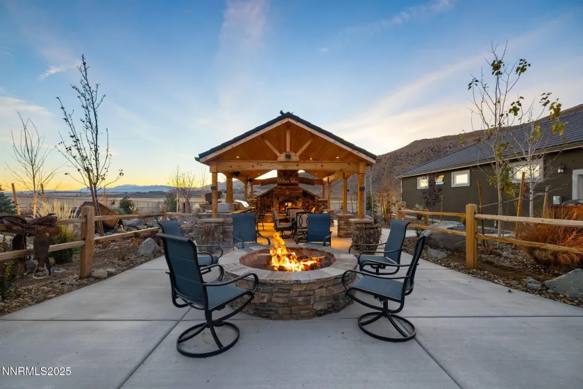 11161 Diamond Stream, Sparks, Nevada 89441, 5 Bedrooms Bedrooms, ,4 BathroomsBathrooms,Residential,Residential,Diamond Stream,250058949