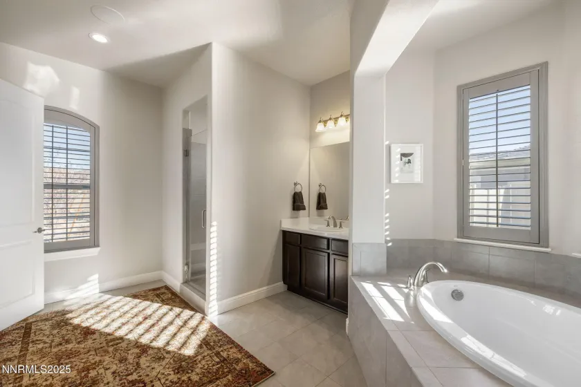 11161 Diamond Stream, Sparks, Nevada 89441, 5 Bedrooms Bedrooms, ,4 BathroomsBathrooms,Residential,Residential,Diamond Stream,250058949