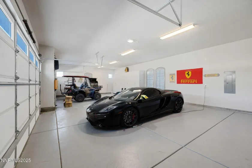 11161 Diamond Stream, Sparks, Nevada 89441, 5 Bedrooms Bedrooms, ,4 BathroomsBathrooms,Residential,Residential,Diamond Stream,250058949