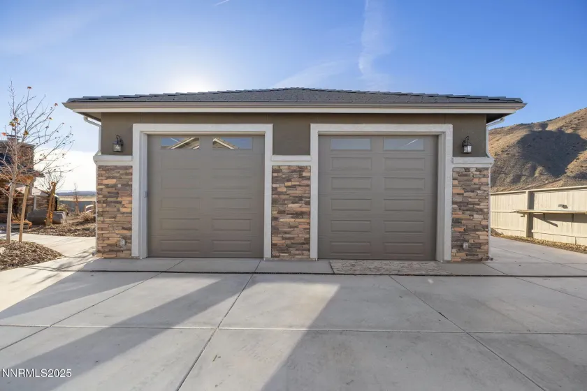 11161 Diamond Stream, Sparks, Nevada 89441, 5 Bedrooms Bedrooms, ,4 BathroomsBathrooms,Residential,Residential,Diamond Stream,250058949