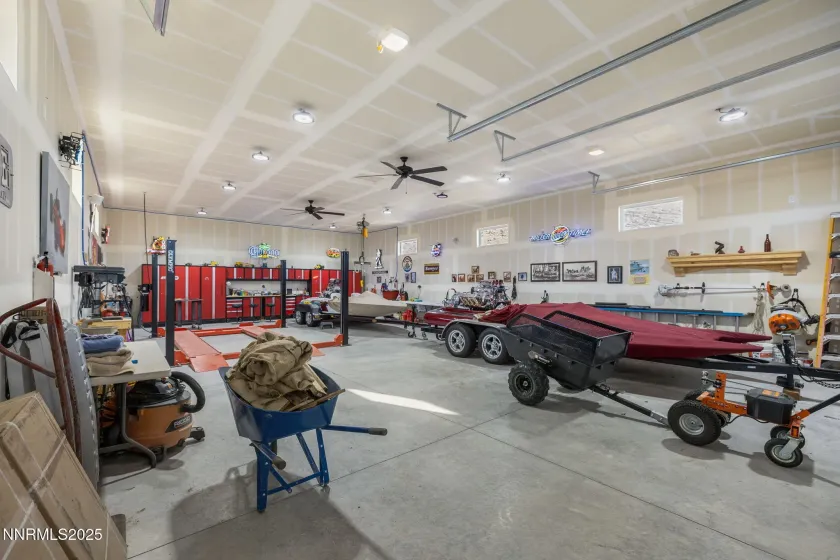 11161 Diamond Stream, Sparks, Nevada 89441, 5 Bedrooms Bedrooms, ,4 BathroomsBathrooms,Residential,Residential,Diamond Stream,250058949