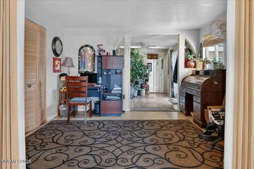 15290 Fawn, Reno, Nevada 89511, 3 Bedrooms Bedrooms, ,2 BathroomsBathrooms,Residential,Residential,Fawn,250058953