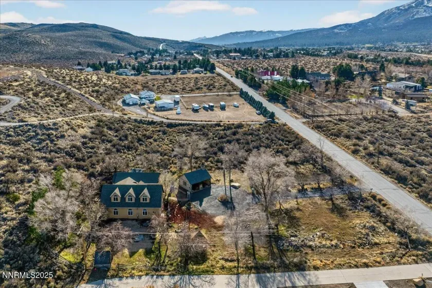 15290 Fawn, Reno, Nevada 89511, 3 Bedrooms Bedrooms, ,2 BathroomsBathrooms,Residential,Residential,Fawn,250058953