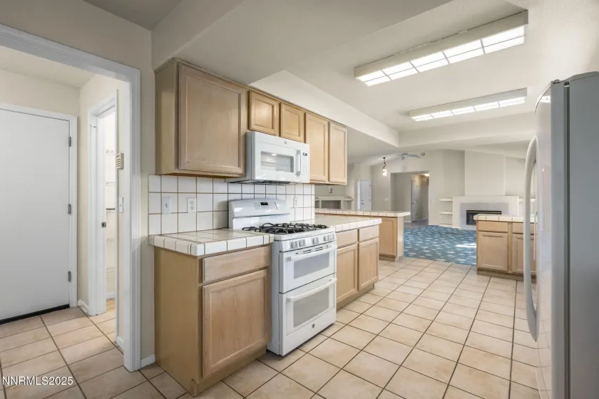 15 Carefree, Sparks, Nevada 89441, 4 Bedrooms Bedrooms, ,3 BathroomsBathrooms,Residential,Residential,Carefree,250058954