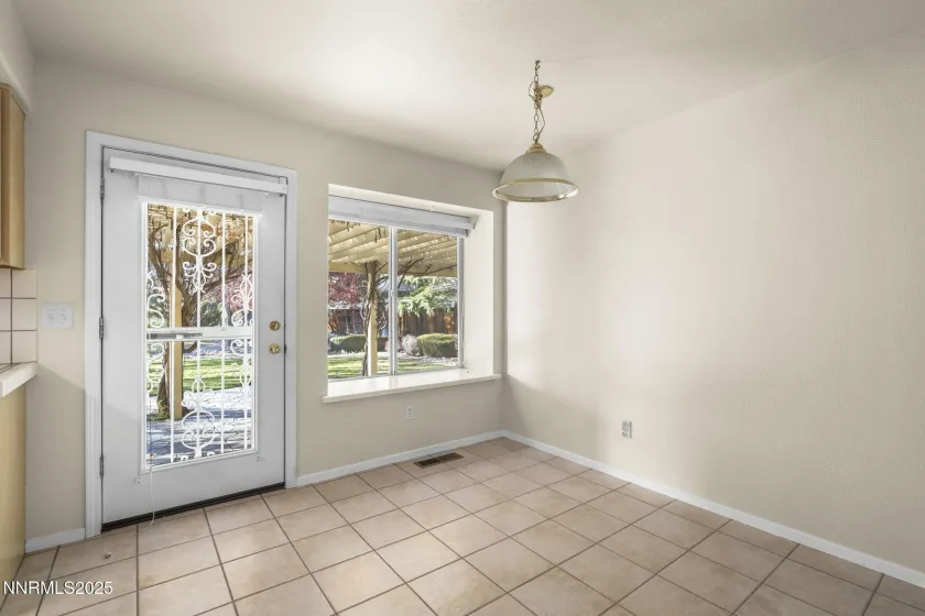 15 Carefree, Sparks, Nevada 89441, 4 Bedrooms Bedrooms, ,3 BathroomsBathrooms,Residential,Residential,Carefree,250058954