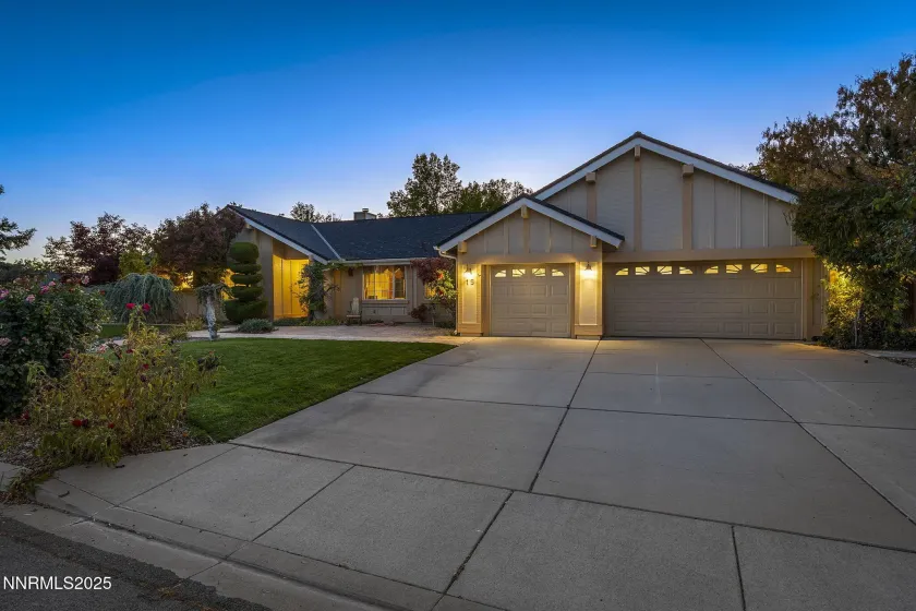 15 Carefree, Sparks, Nevada 89441, 4 Bedrooms Bedrooms, ,3 BathroomsBathrooms,Residential,Residential,Carefree,250058954