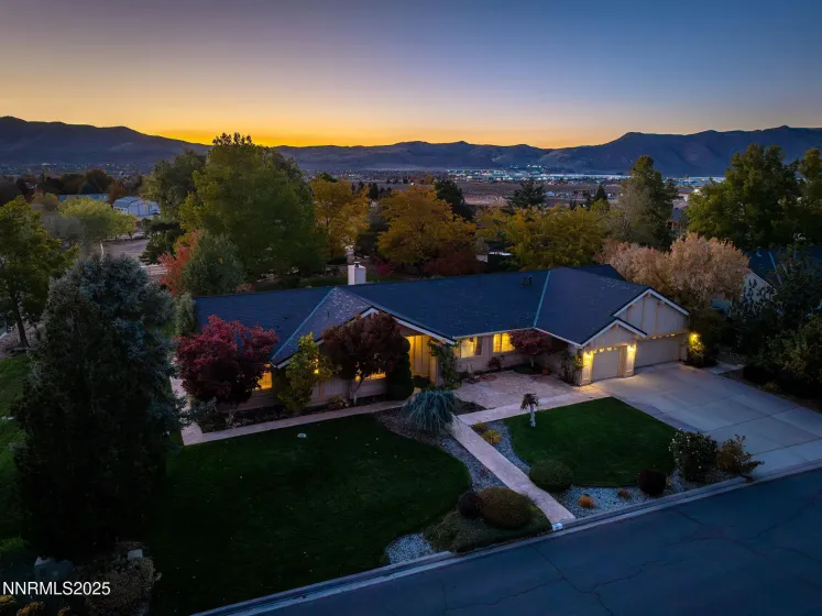 15 Carefree, Sparks, Nevada 89441, 4 Bedrooms Bedrooms, ,3 BathroomsBathrooms,Residential,Residential,Carefree,250058954