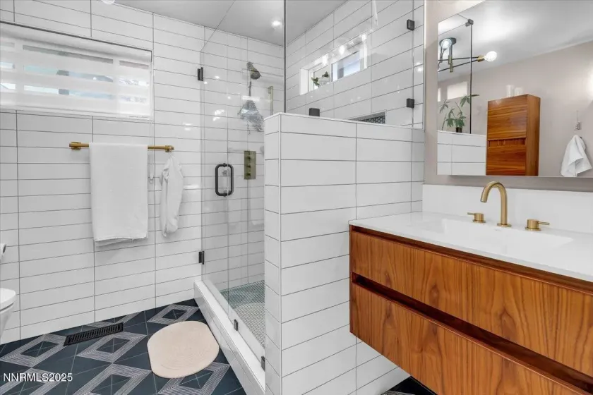 3880 Piccadilly, Reno, Nevada 89509, 3 Bedrooms Bedrooms, ,2 BathroomsBathrooms,Residential,Residential,Piccadilly,250058206