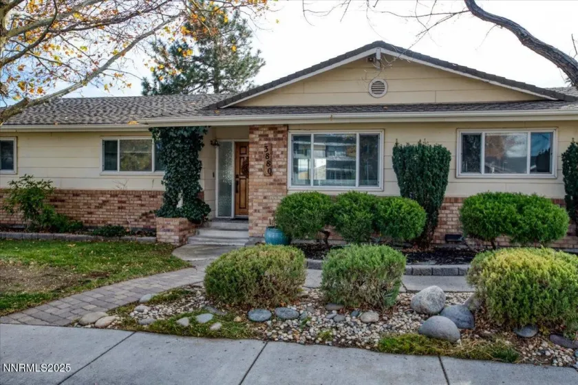 3880 Piccadilly, Reno, Nevada 89509, 3 Bedrooms Bedrooms, ,2 BathroomsBathrooms,Residential,Residential,Piccadilly,250058206