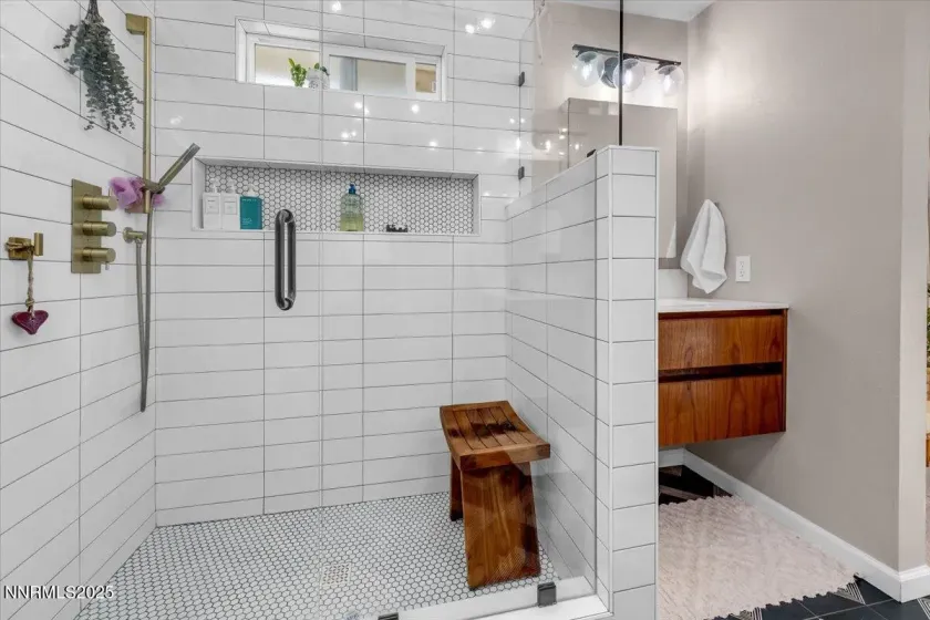 3880 Piccadilly, Reno, Nevada 89509, 3 Bedrooms Bedrooms, ,2 BathroomsBathrooms,Residential,Residential,Piccadilly,250058206