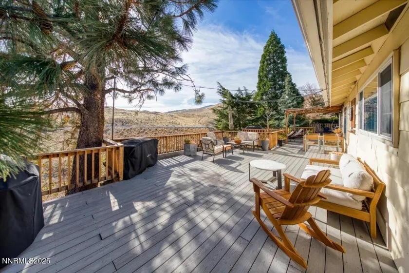 3880 Piccadilly, Reno, Nevada 89509, 3 Bedrooms Bedrooms, ,2 BathroomsBathrooms,Residential,Residential,Piccadilly,250058206