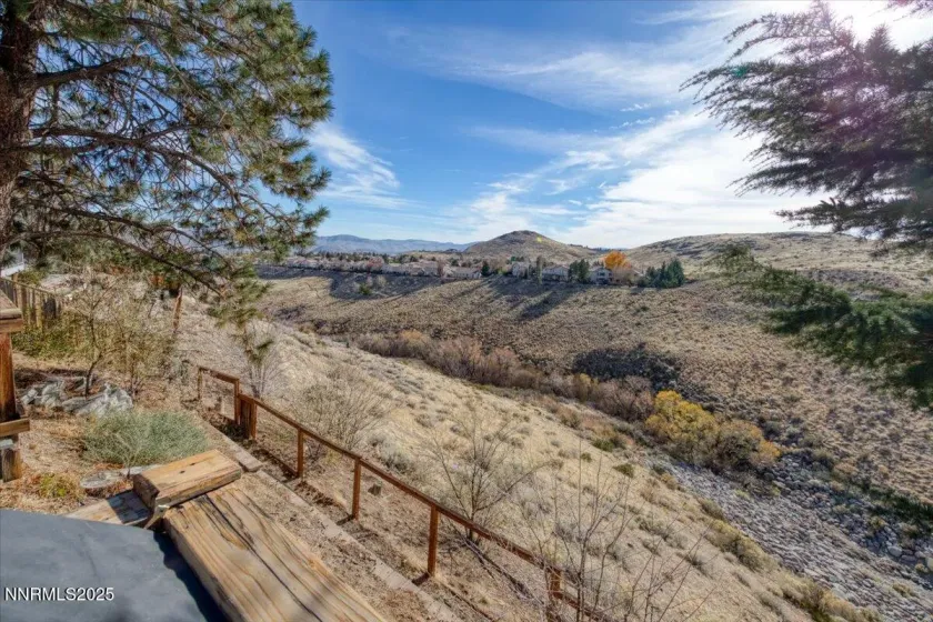 3880 Piccadilly, Reno, Nevada 89509, 3 Bedrooms Bedrooms, ,2 BathroomsBathrooms,Residential,Residential,Piccadilly,250058206