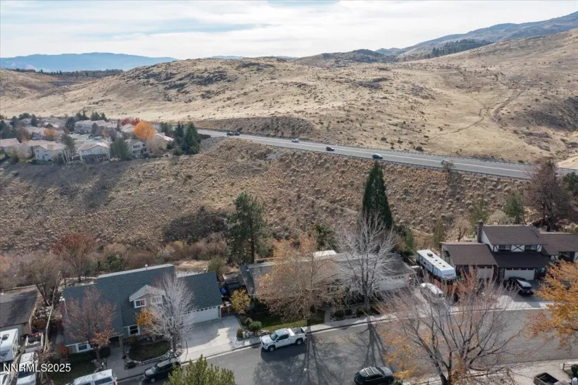 3880 Piccadilly, Reno, Nevada 89509, 3 Bedrooms Bedrooms, ,2 BathroomsBathrooms,Residential,Residential,Piccadilly,250058206