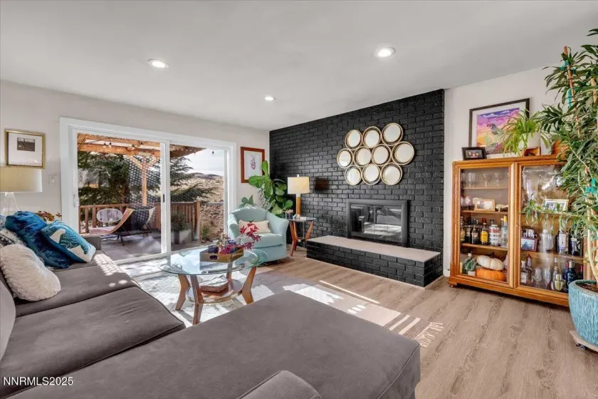 3880 Piccadilly, Reno, Nevada 89509, 3 Bedrooms Bedrooms, ,2 BathroomsBathrooms,Residential,Residential,Piccadilly,250058206