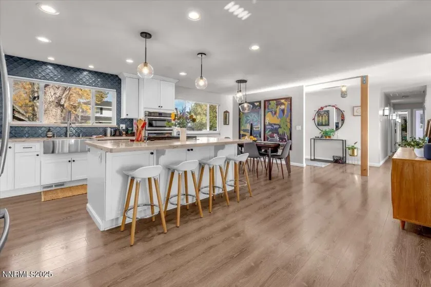 3880 Piccadilly, Reno, Nevada 89509, 3 Bedrooms Bedrooms, ,2 BathroomsBathrooms,Residential,Residential,Piccadilly,250058206