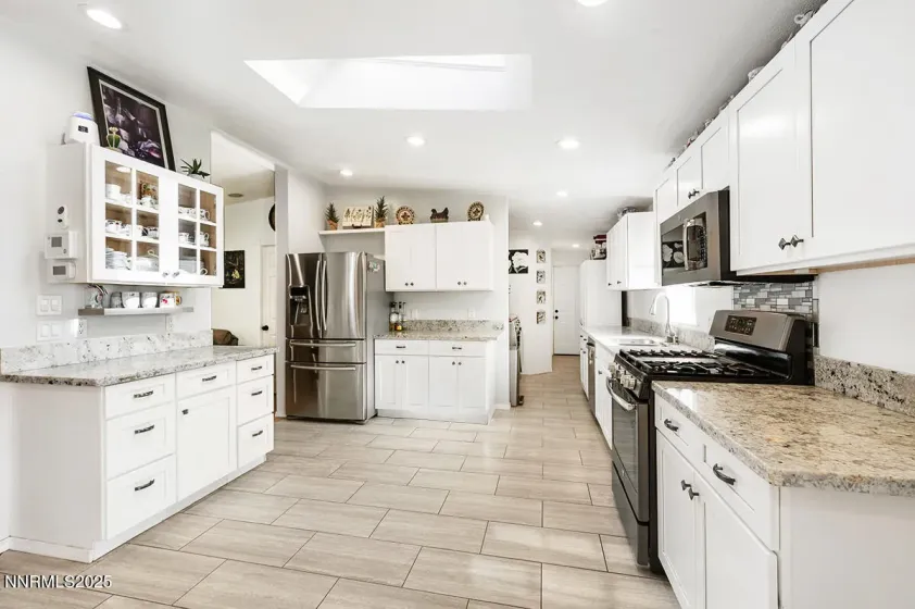 73 Rainbow, Dayton, Nevada 89403, 4 Bedrooms Bedrooms, ,2 BathroomsBathrooms,Residential,Residential,Rainbow,250058007