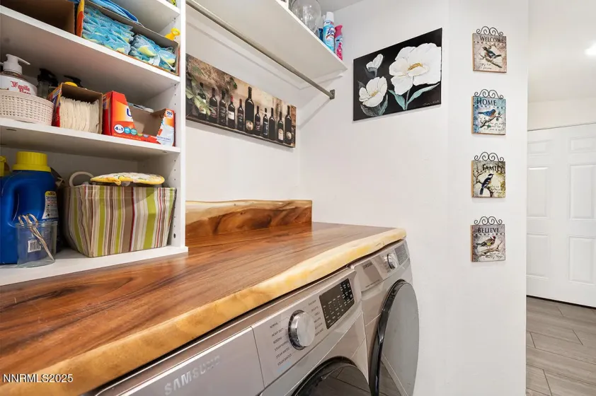 73 Rainbow, Dayton, Nevada 89403, 4 Bedrooms Bedrooms, ,2 BathroomsBathrooms,Residential,Residential,Rainbow,250058007