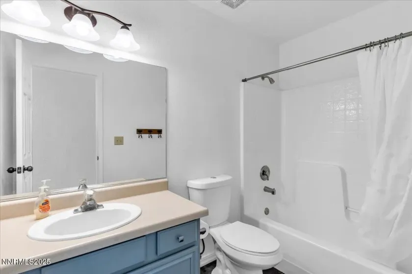 958 Ranchview, Carson City, Nevada 89705, 3 Bedrooms Bedrooms, ,2 BathroomsBathrooms,Residential,Residential,Ranchview,250058958