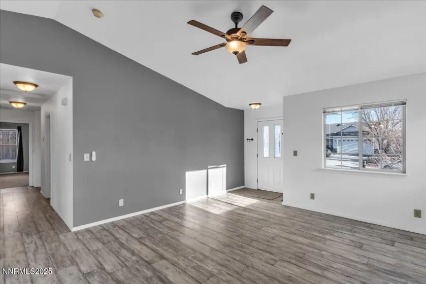 958 Ranchview, Carson City, Nevada 89705, 3 Bedrooms Bedrooms, ,2 BathroomsBathrooms,Residential,Residential,Ranchview,250058958