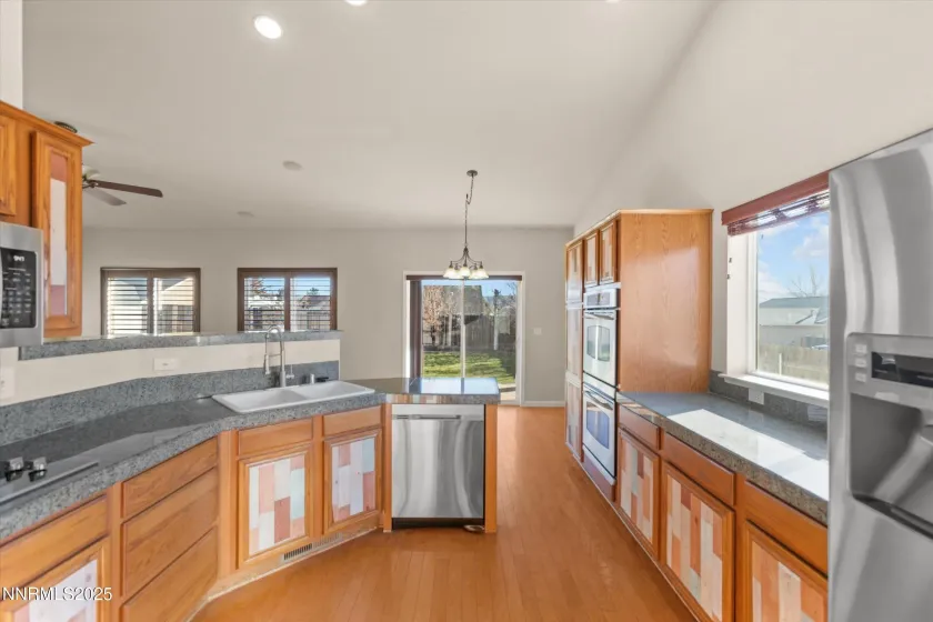 4010 Mount Jefferson, Reno, Nevada 89508, 4 Bedrooms Bedrooms, ,2 BathroomsBathrooms,Residential,Residential,Mount Jefferson,250058961