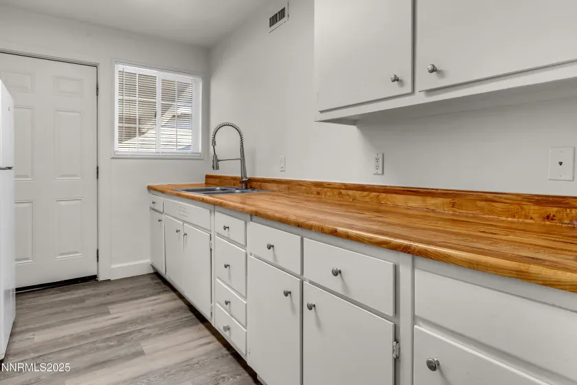 12360 Rocky Mountain, Reno, Nevada 89506, 3 Bedrooms Bedrooms, ,1 BathroomBathrooms,Residential,Residential,Rocky Mountain,250058964