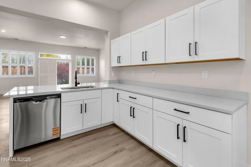 1651 Emerald Bay, Reno, Nevada 89521, 3 Bedrooms Bedrooms, ,2 BathroomsBathrooms,Residential,Residential,Emerald Bay,250057417