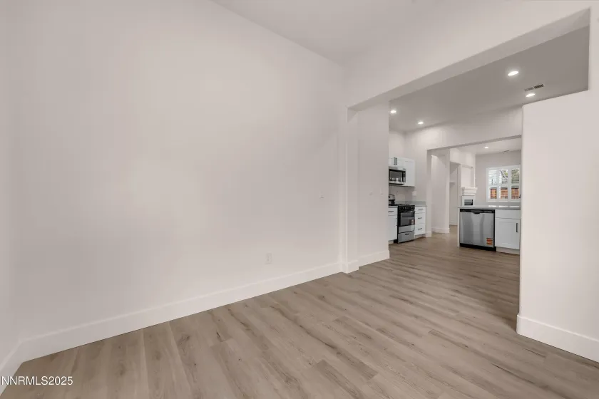 1651 Emerald Bay, Reno, Nevada 89521, 3 Bedrooms Bedrooms, ,2 BathroomsBathrooms,Residential,Residential,Emerald Bay,250057417