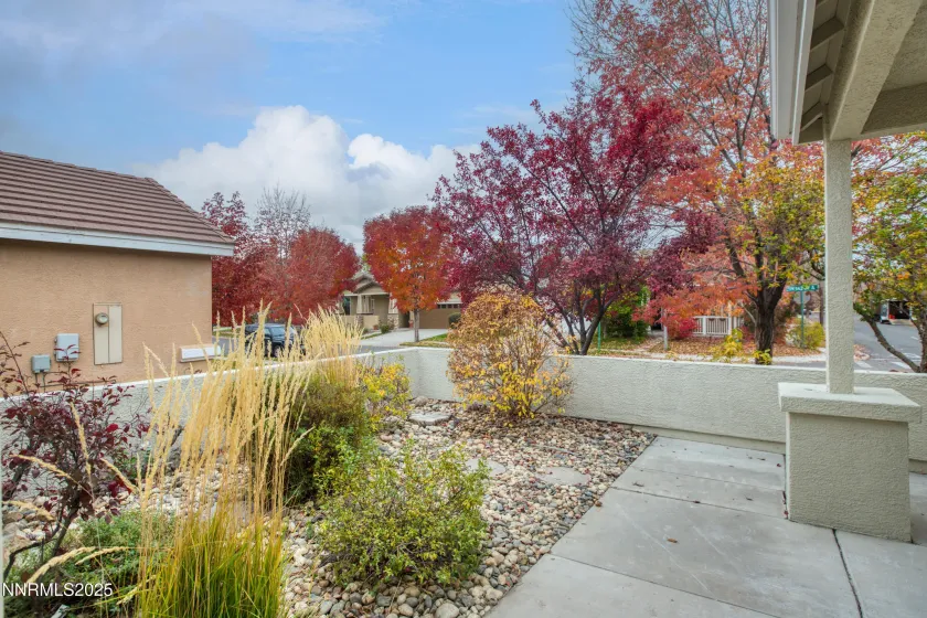 1651 Emerald Bay, Reno, Nevada 89521, 3 Bedrooms Bedrooms, ,2 BathroomsBathrooms,Residential,Residential,Emerald Bay,250057417