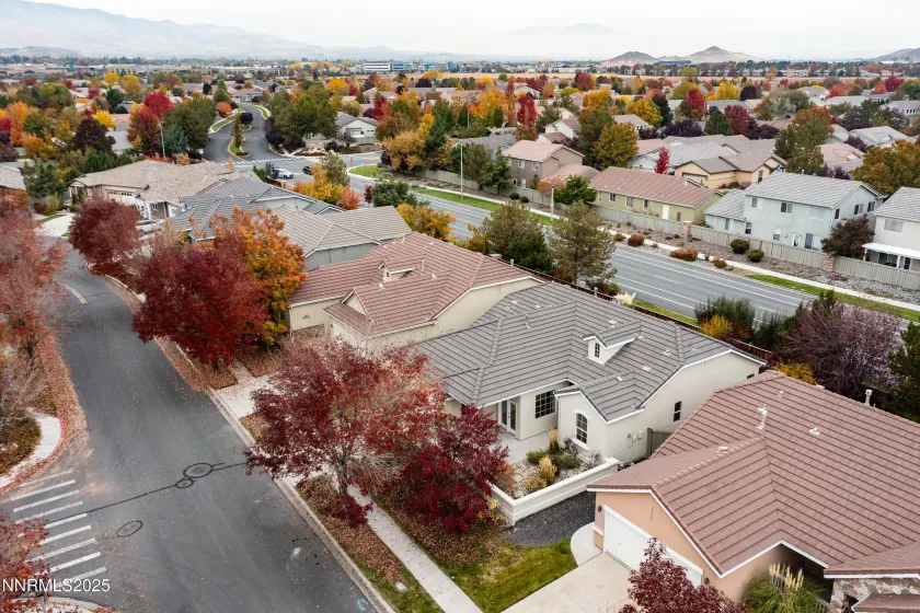 1651 Emerald Bay, Reno, Nevada 89521, 3 Bedrooms Bedrooms, ,2 BathroomsBathrooms,Residential,Residential,Emerald Bay,250057417