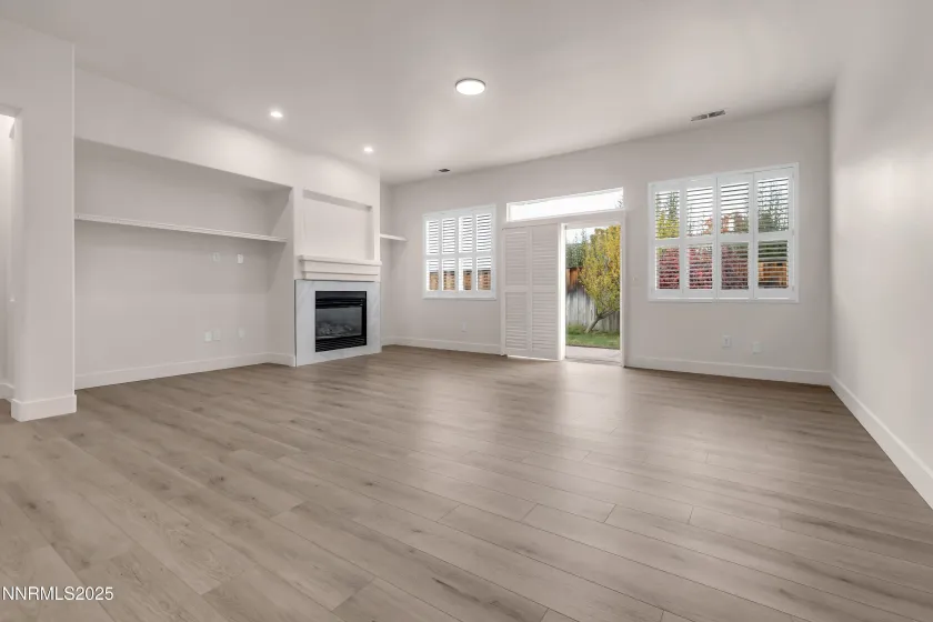 1651 Emerald Bay, Reno, Nevada 89521, 3 Bedrooms Bedrooms, ,2 BathroomsBathrooms,Residential,Residential,Emerald Bay,250057417