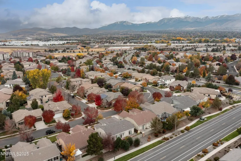 1651 Emerald Bay, Reno, Nevada 89521, 3 Bedrooms Bedrooms, ,2 BathroomsBathrooms,Residential,Residential,Emerald Bay,250057417