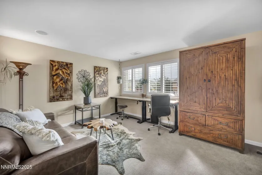 2010 Angel Ridge, Reno, Nevada 89521, 5 Bedrooms Bedrooms, ,3 BathroomsBathrooms,Residential,Residential,Angel Ridge,250057512