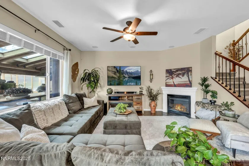 2010 Angel Ridge, Reno, Nevada 89521, 5 Bedrooms Bedrooms, ,3 BathroomsBathrooms,Residential,Residential,Angel Ridge,250057512